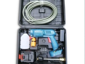 This high pressure water cleaner is portable